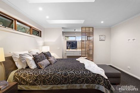 Property photo of 1 Orduna Place Wheelers Hill VIC 3150