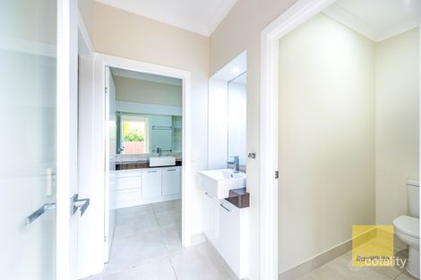 Property photo of 2 Coral Garden Drive Kalkie QLD 4670