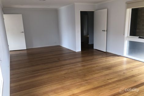 Property photo of 13 Stenson Road Kealba VIC 3021