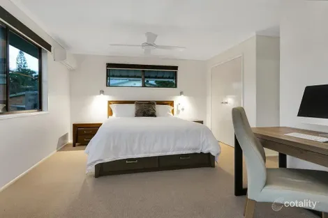 Property photo of 9 Feeley Close Brinsmead QLD 4870