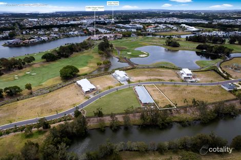 9235 Peter Senior Dr, Hope Island, QLD 4212