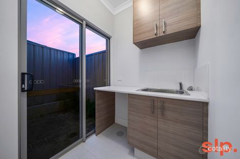 Property photo of 5B Burdham Way Balga WA 6061