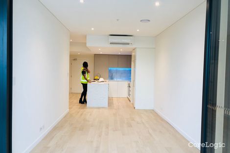 Property photo of 1004/17 Wentworth Place Wentworth Point NSW 2127