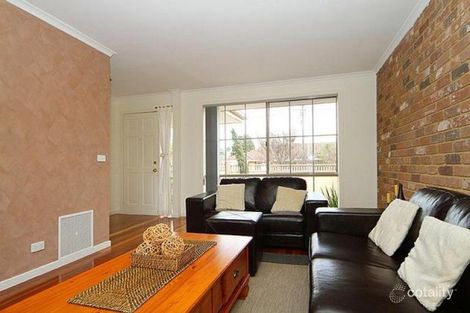 Property photo of 2 Centre Street Reservoir VIC 3073