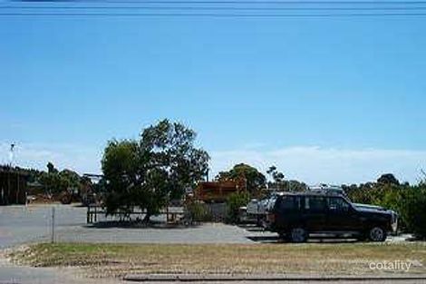 18 Kelly St, Orana, WA 6330