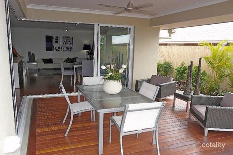 19 Whipbird Cct, Victoria Point, QLD 4165