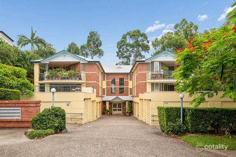 Property photo of 8/9 Jerdanefield Road St Lucia QLD 4067