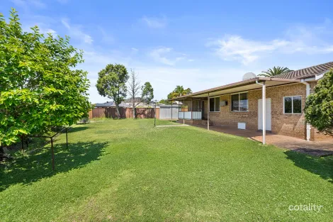 Property photo of 14 Kitava Place Glenfield NSW 2167