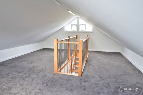 Property photo of 2/14 Mountfield Avenue Malvern East VIC 3145