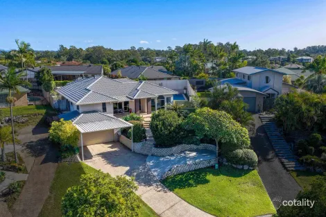 5 WIVENHOE AVE, ALBANY CREEK, QLD 4035