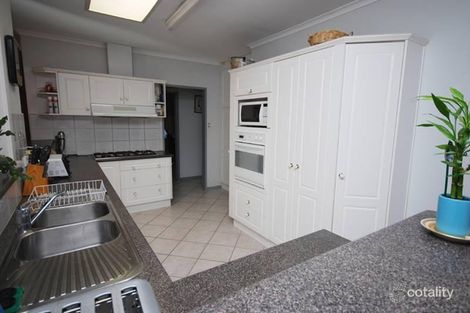 Property photo of 21 Kapoola Avenue Campbelltown SA 5074