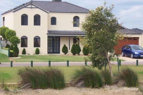 13 Salamanca Pkwy, Port Kennedy, WA 6172