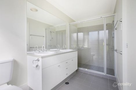 Property photo of 72 Mossvale Drive Wakerley QLD 4154