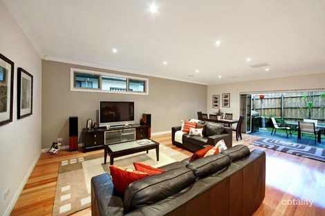 Property photo of 1/37 Dega Avenue Bentleigh East VIC 3165