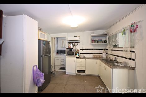 Property photo of 37 King Street Dinmore QLD 4303