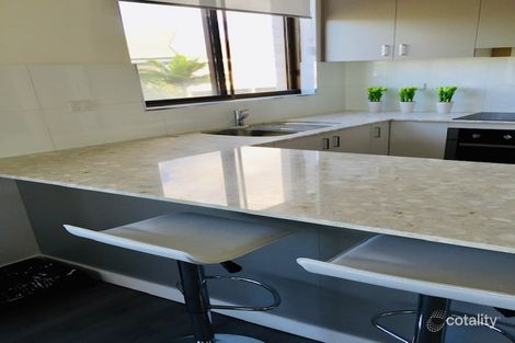 Property photo of 16/13-27 Fairway Drive Clear Island Waters QLD 4226