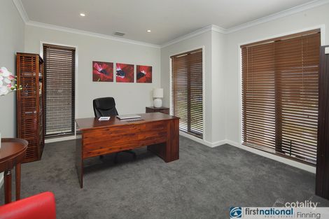 Property photo of 46 Nagle Crescent Cranbourne West VIC 3977
