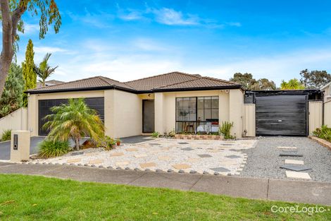 Property photo of 53 Limpopa Square Roxburgh Park VIC 3064