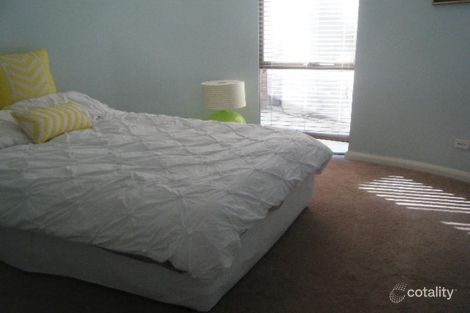 Property photo of 14 St Ives Loop Kallaroo WA 6025