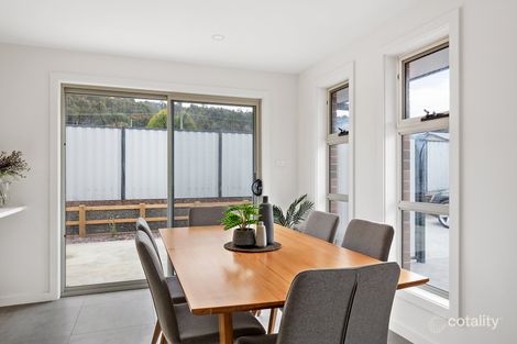 Property photo of 2/111 Weld Street Beaconsfield TAS 7270