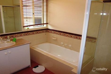 Property photo of 8 Stonnington Court Lysterfield VIC 3156