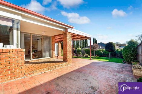 Property photo of 82 St Boswells Avenue Berwick VIC 3806