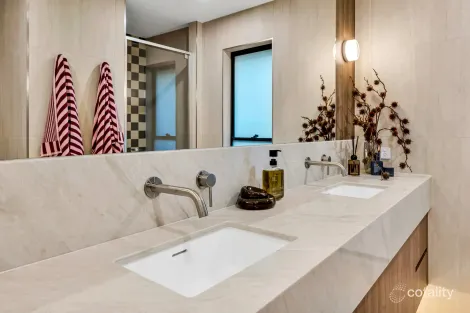 Property photo of 20 Allspice Drive Ashmore QLD 4214