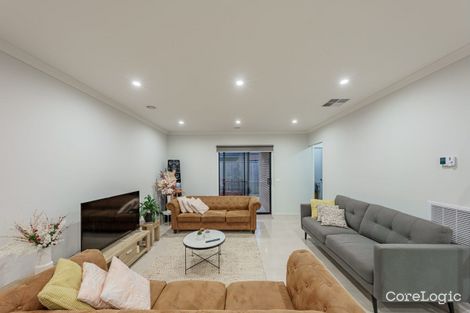 Property photo of 27 Plymouth Boulevard Clyde North VIC 3978