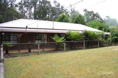 7 Arthur Rd, Cockatoo, VIC 3781