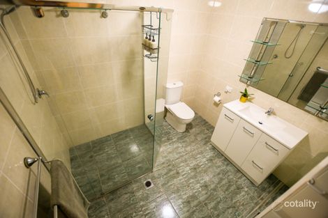 Property photo of 11/2 Fraser Avenue Miami QLD 4220