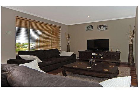 Property photo of 26 Monaltrie Loop Carramar WA 6031