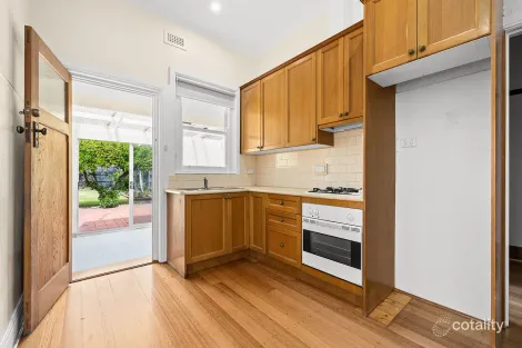 Property photo of 39 Leila Road Ormond VIC 3204