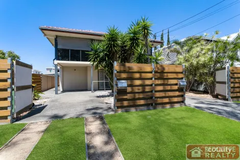 5 Thurecht Pde, Scarborough, QLD 4020