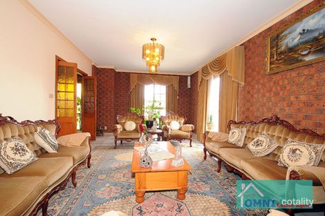 Property photo of 8 Claremont Crescent Reservoir VIC 3073