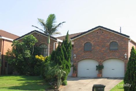 9 Kingfisher Ave, Bossley Park, NSW 2176