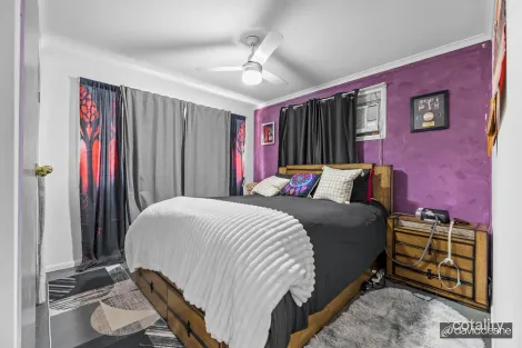 Property photo of 35 Leslie Street Kallangur QLD 4503