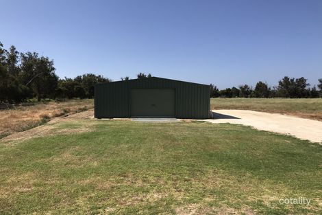 236 Ninth St, Harvey, WA 6220