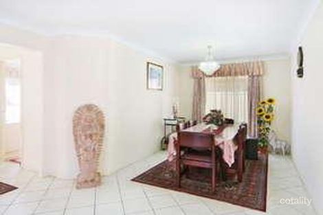 Property photo of 4 Namoi Court Wattle Grove NSW 2173