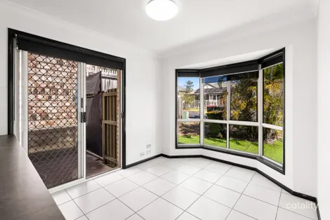 Property photo of 8 Dialba Crescent Tingalpa QLD 4173