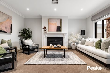 Property photo of 15/14 Avard Court Berwick VIC 3806