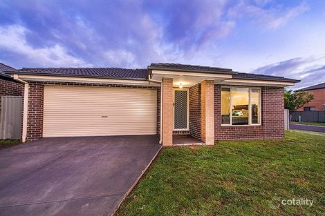 Property photo of 29 Stately Drive Cranbourne East VIC 3977