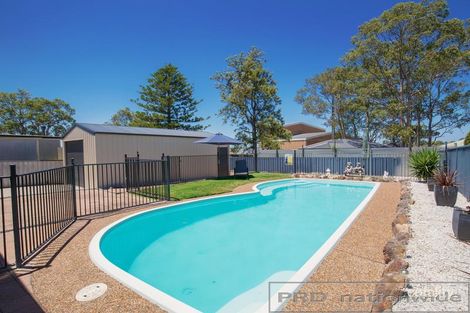 Property photo of 7 Hartzer Place Tarro NSW 2322
