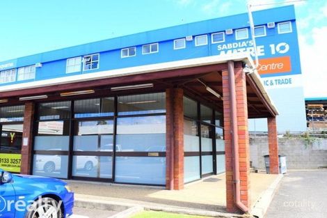 Property photo of 18 Johnson Road Hillcrest QLD 4118