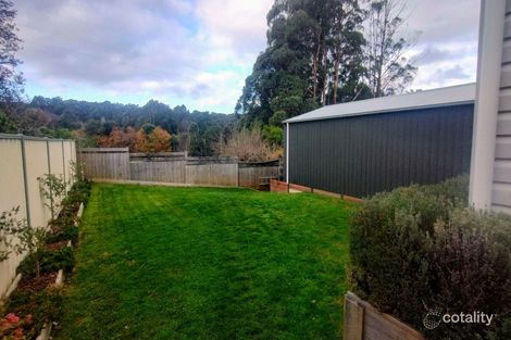 Property photo of 14 St Phillack Crescent Rawson VIC 3825