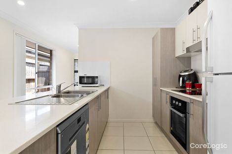 Property photo of 5 Larcom Crescent Redbank Plains QLD 4301