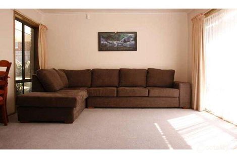 Property photo of 12 Shrubby Walk Croydon South VIC 3136