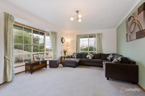 Property photo of 1 Chiller Court Grovedale VIC 3216