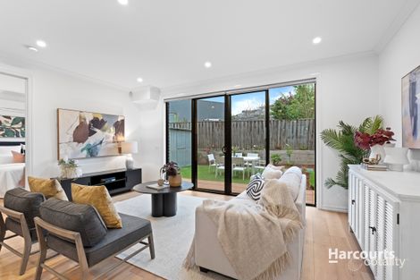 Property photo of 2/4 Aurisch Avenue Glen Waverley VIC 3150