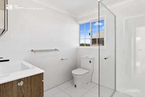Property photo of 1/10 Overall Drive Pottsville NSW 2489