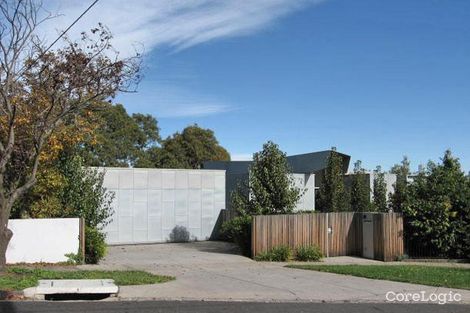 Property photo of 8 Finhaven Court Kew VIC 3101